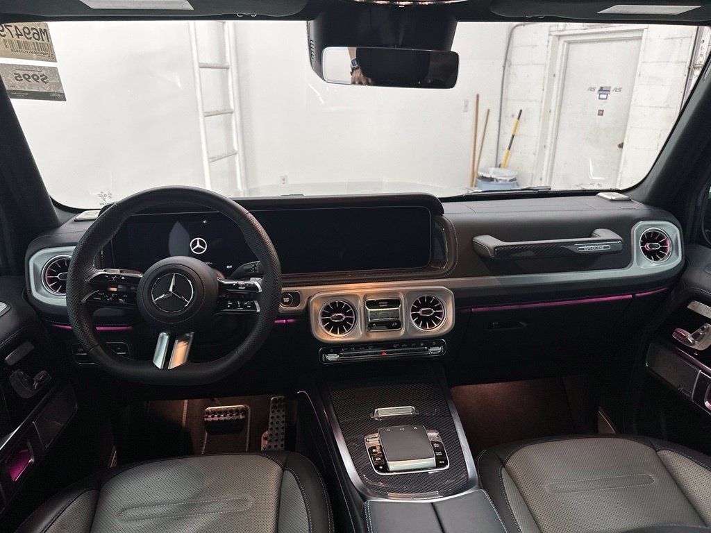 Certified Used 2025 Gray Mercedes-Benz G 580 image 24