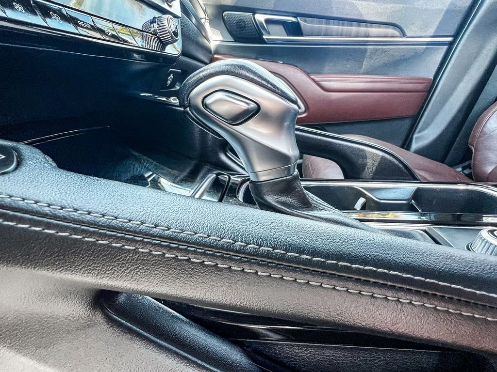 Used 2024 White Kia EX image 18