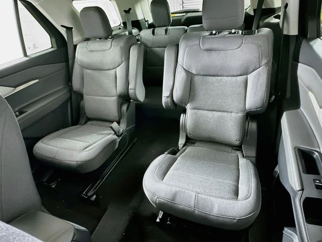 New 2026 Gray Ford Active image 11