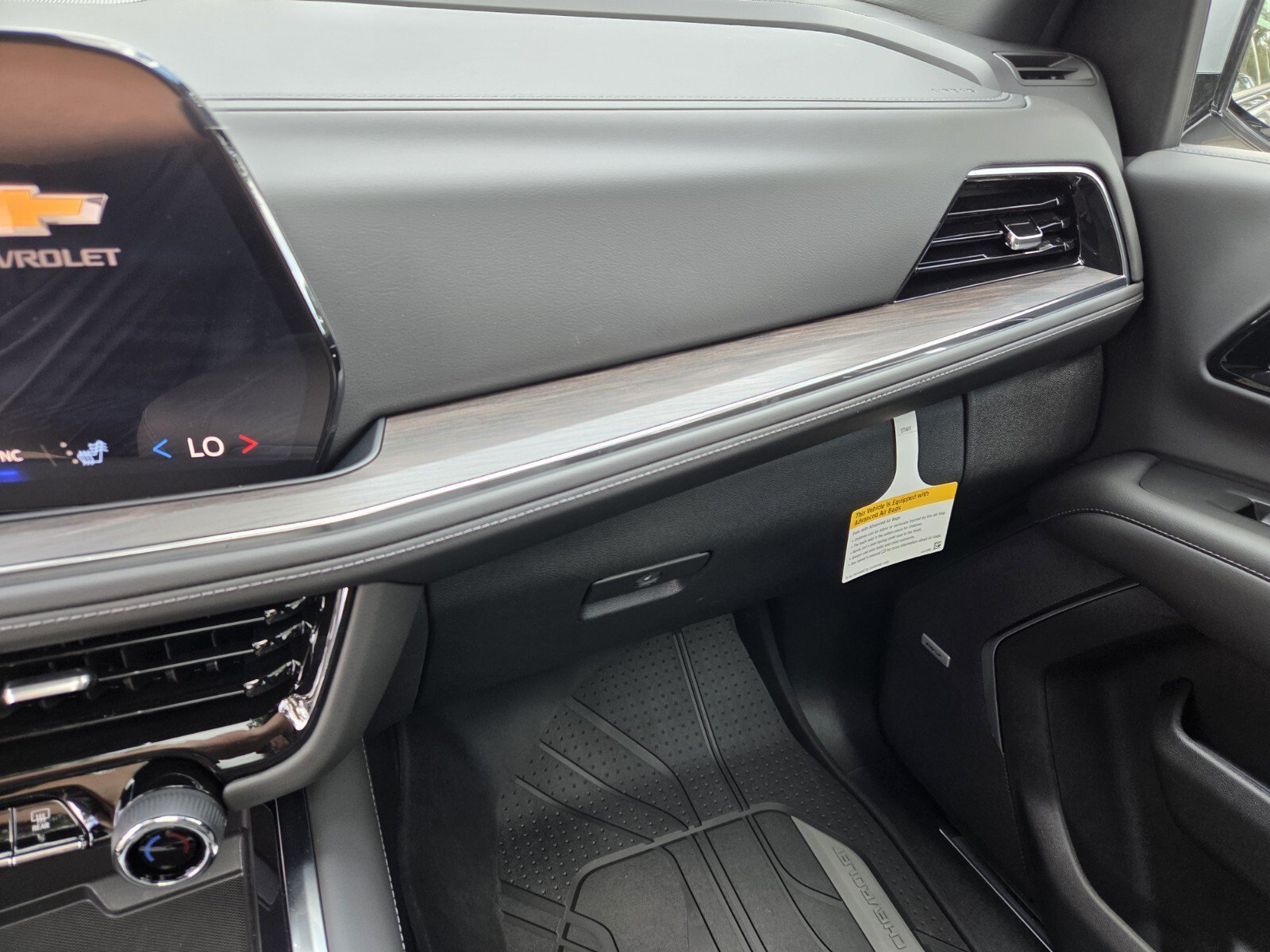 2026 Chevrolet Tahoe LT - Photo 32