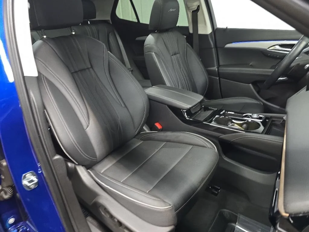 Used 2024 Calypso Blue Metallic Buick Avenir image 15
