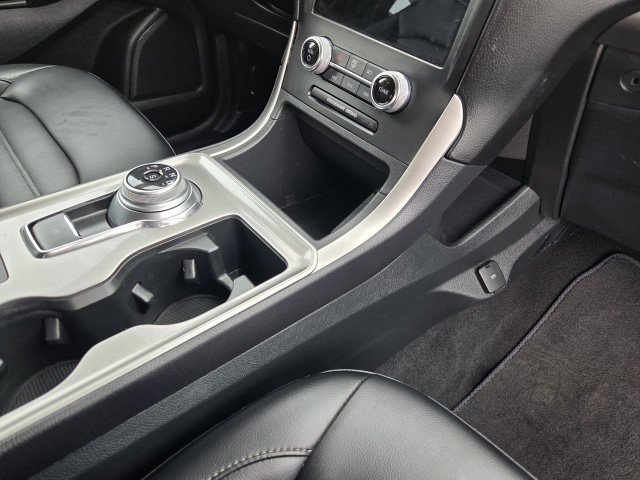 Used 2024 Grey Ford SEL image 38