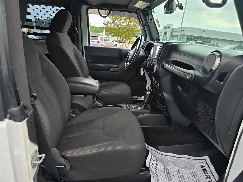 Used 2014 White Jeep Sport image 12