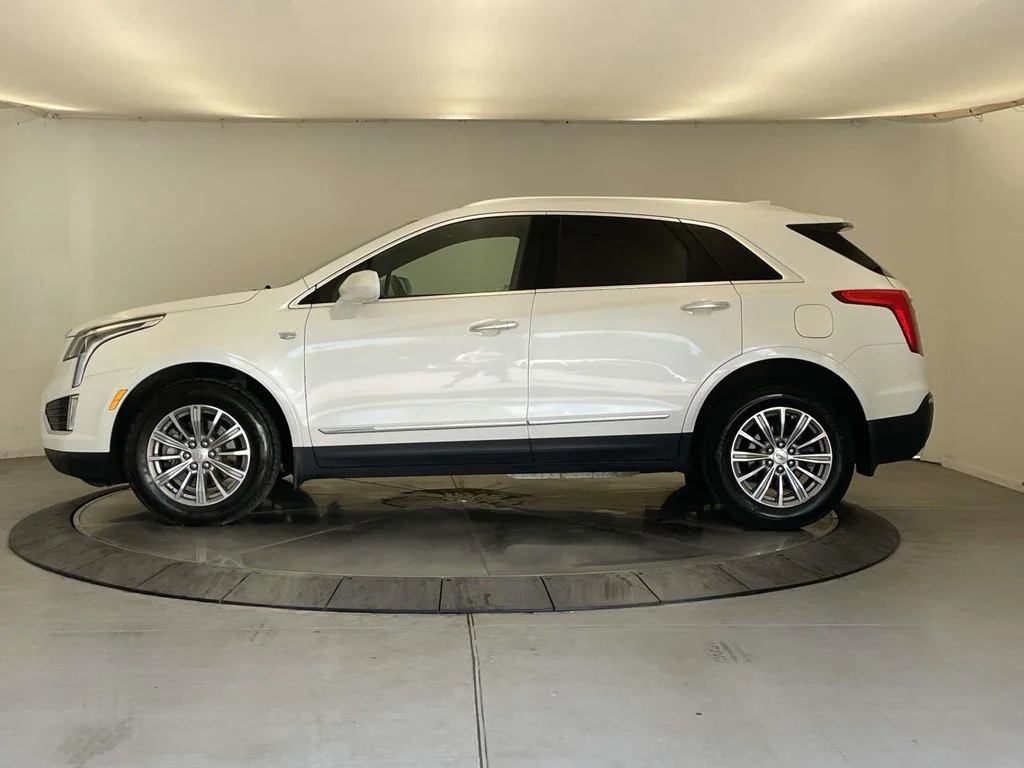 Used 2017 Cadillac XT5 Luxury with VIN 1GYKNDRS4HZ248470 for sale in Sewickley, PA