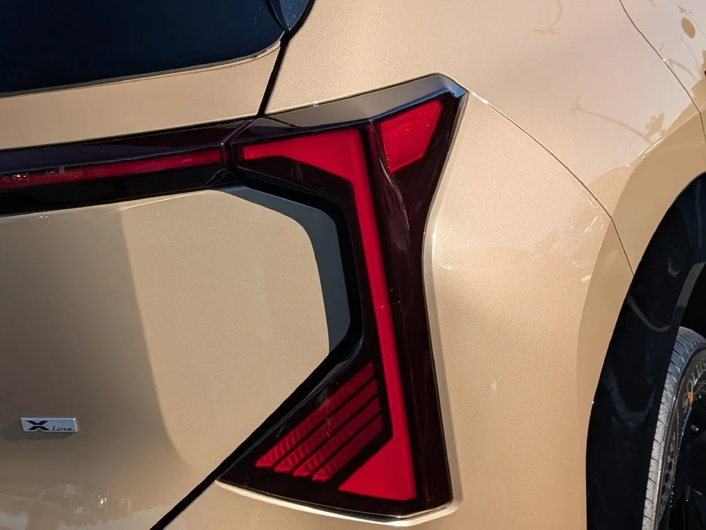 New 2027 Terrain Brown Kia X-Line S image 49