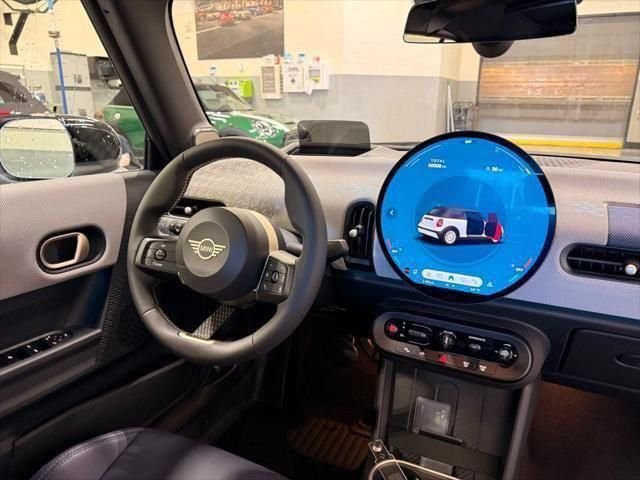 2026 MINI Convertible Base - Photo 24