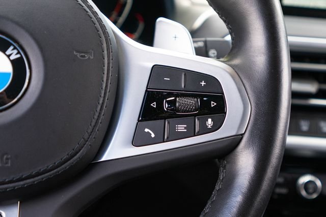 Used 2022 Blue Metallic BMW xDrive30i image 19