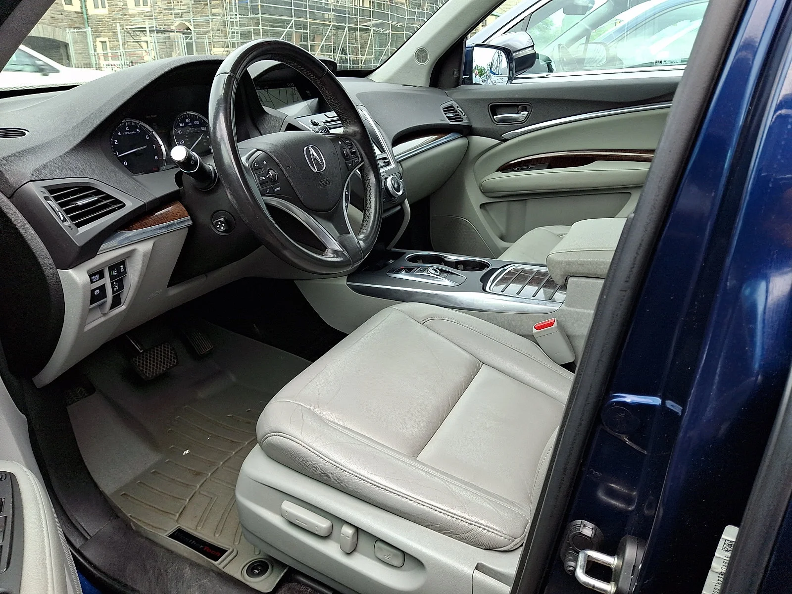 Used 2017 Fathom Blue Pearl Acura w/Technology Pkg image 13