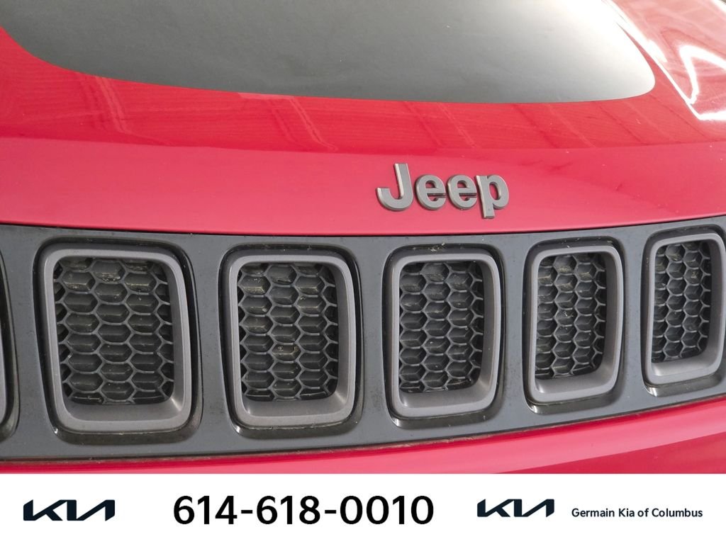 Used 2020 Red Jeep Trailhawk image 14