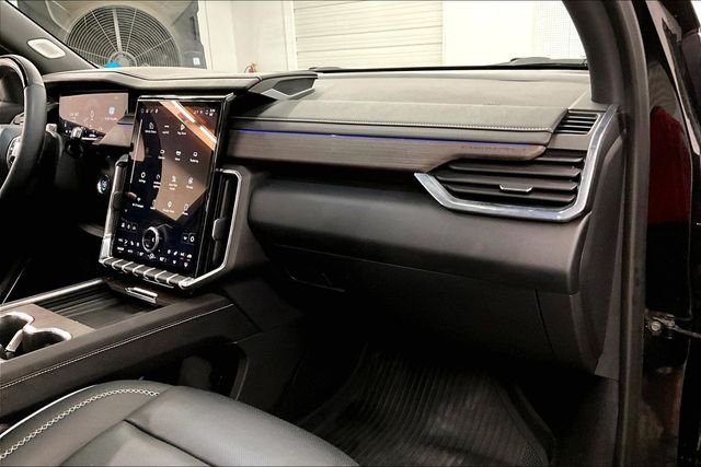 Used 2025 Ebony Twilight Metallic GMC Denali image 19