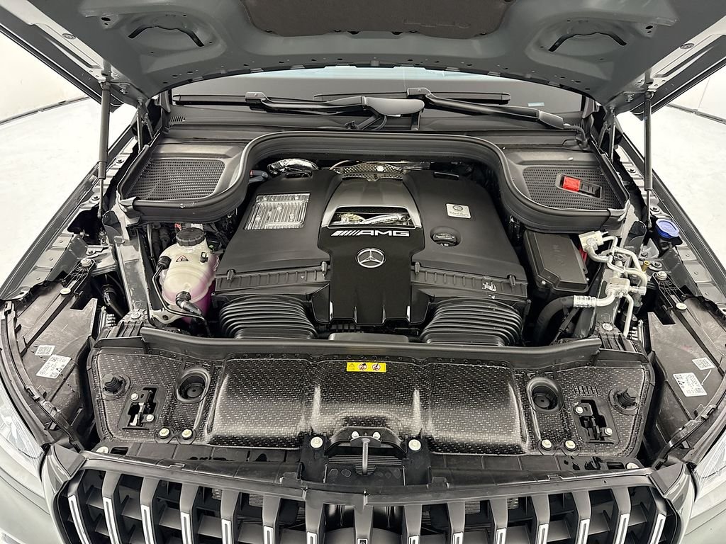 New 2026 MANUFAKTUR Silicon Grey Mercedes-Benz GLS 63 AMG® image 31
