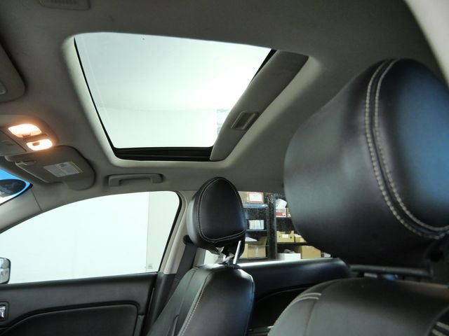 Used 2012 White Ford SEL image 18