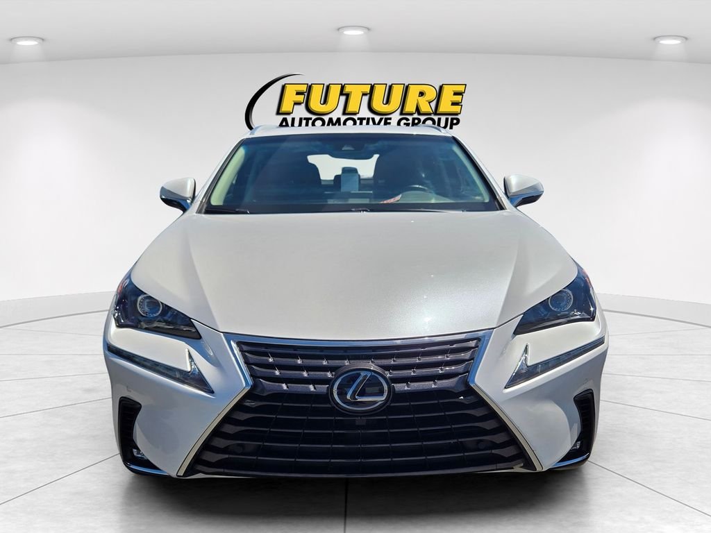Used 2019 White Lexus 300h image 2