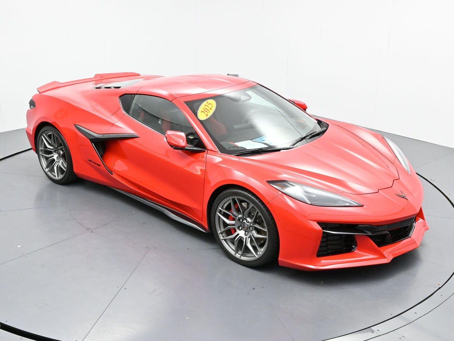 Used 2025 Torch Red Chevrolet 3LZ image 40
