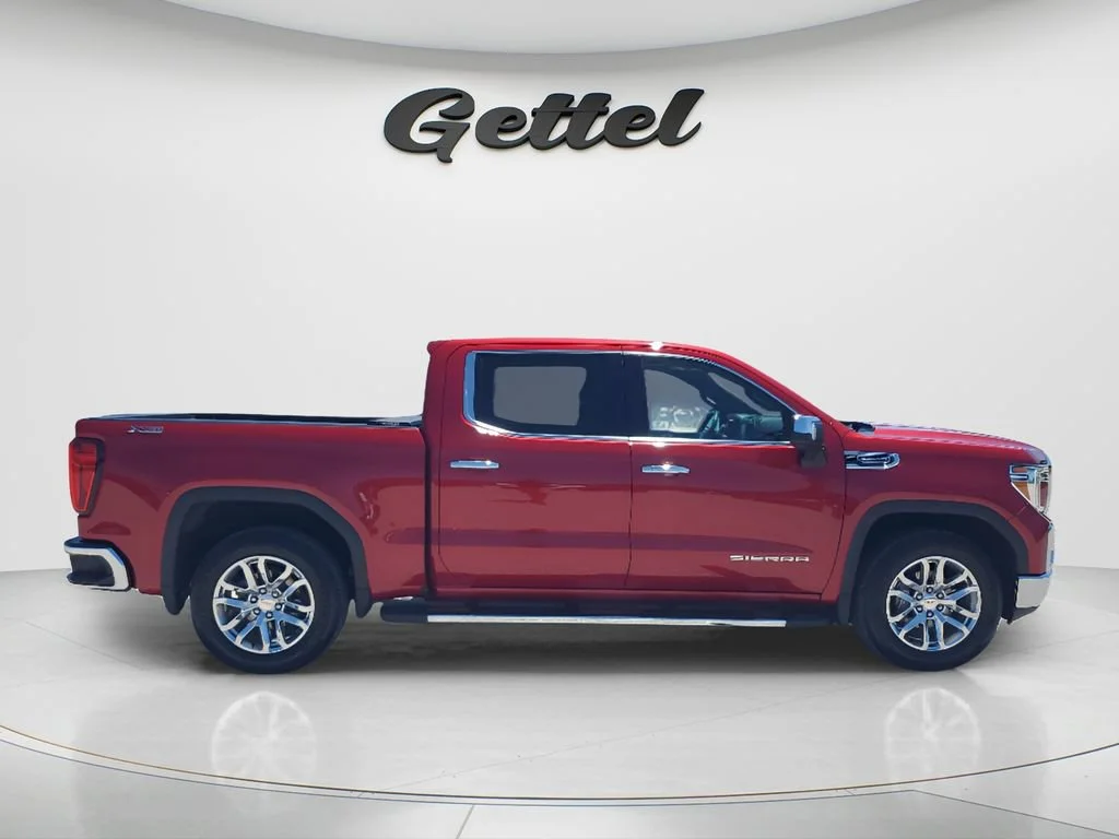 Used 2021 CAYENNE RED TINTCOAT GMC SLT image 4