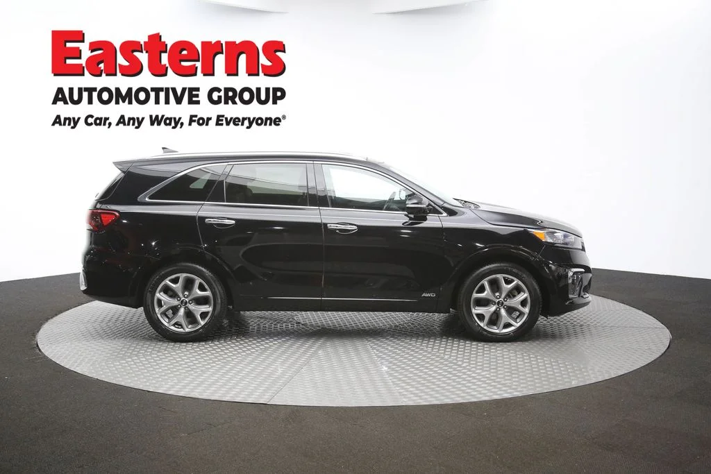 Used 2020 Black Kia SX image 41