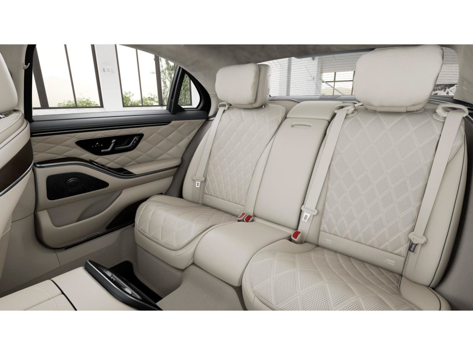 New 2027 Obsidian Black Metallic Mercedes-Benz S 580 image 5