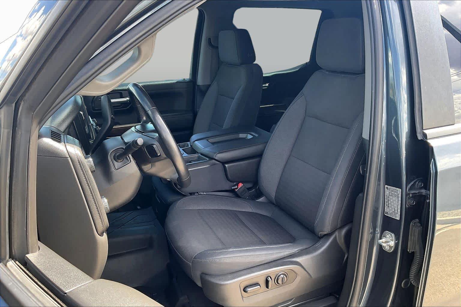 Used 2019 Shadow Gray Metallic Chevrolet LT Trail Boss image 8