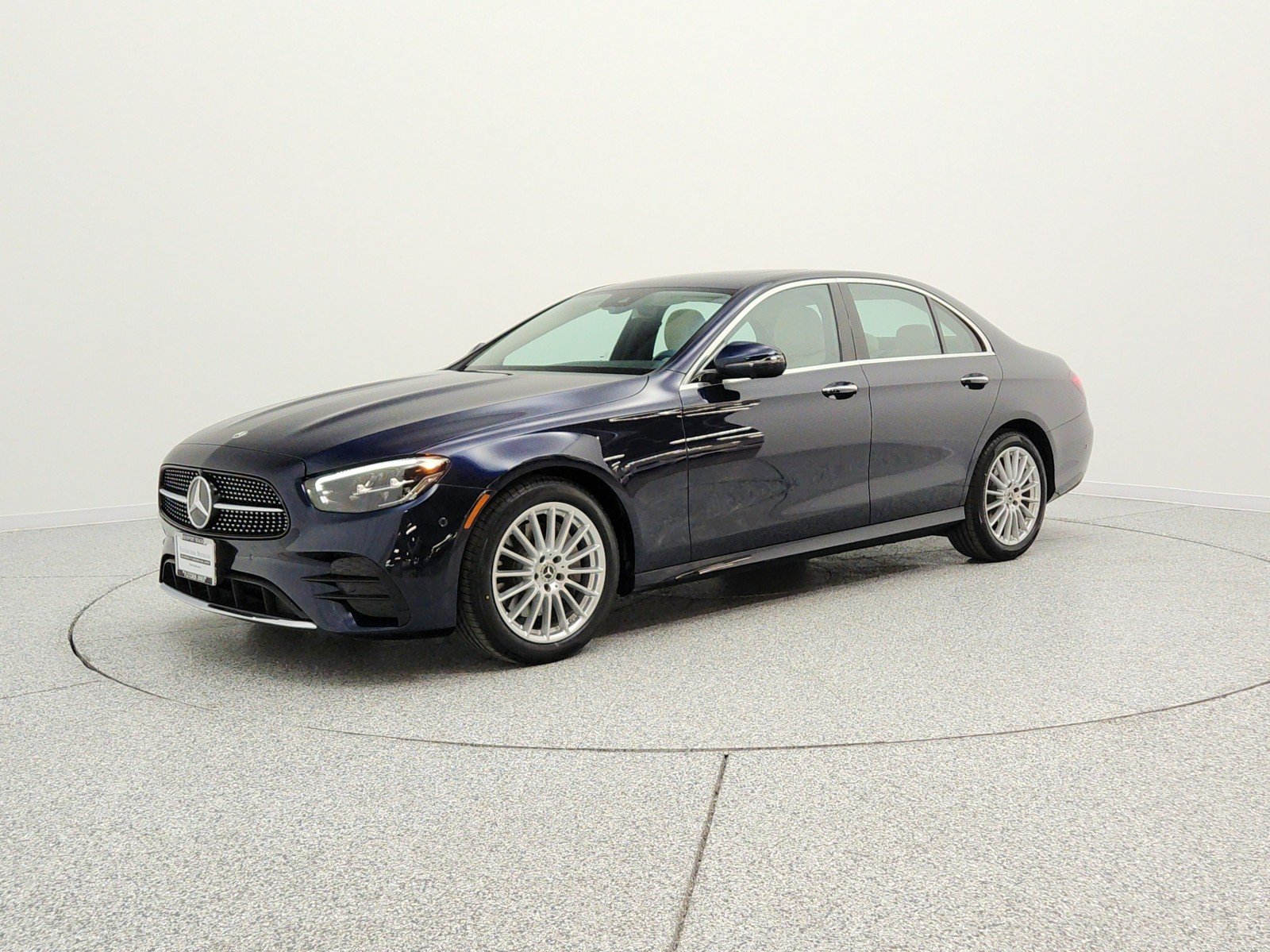 2022 Mercedes-Benz E-Class E350's photo