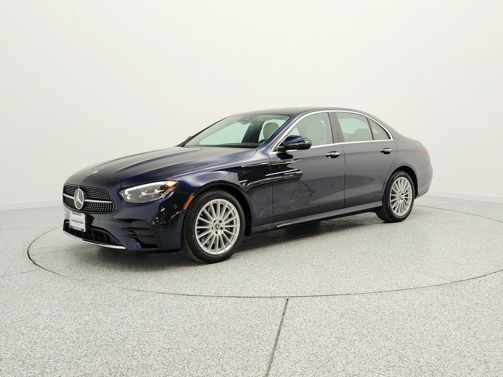 2022 Mercedes-Benz E-Class E350's photo