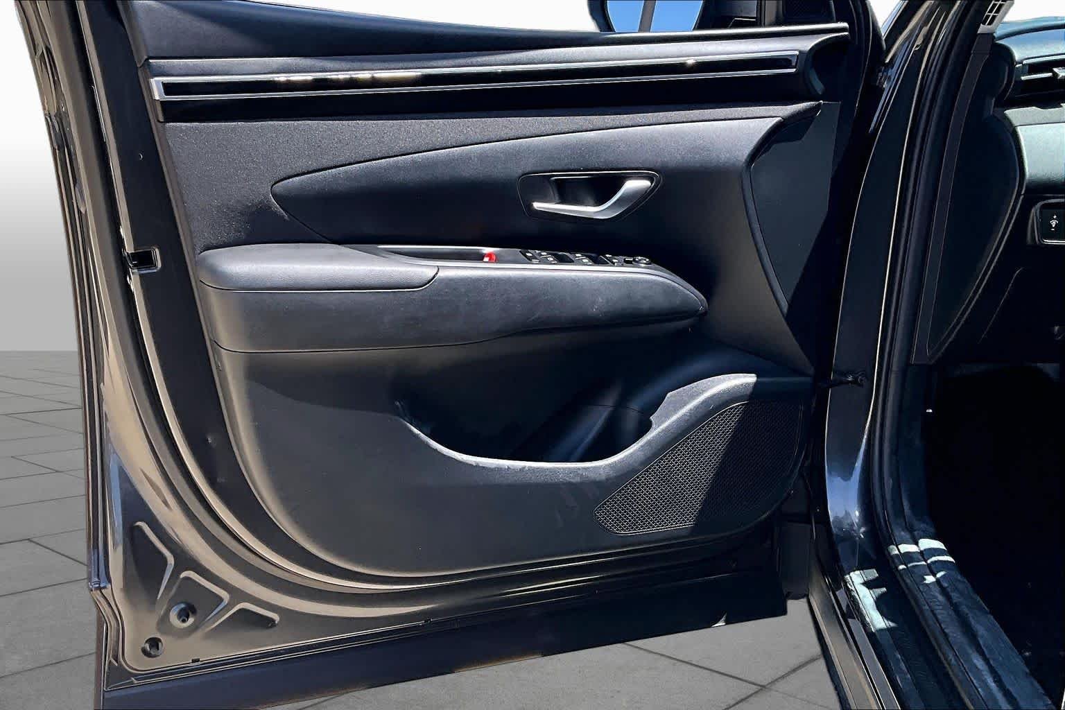 Used 2024 Dark Gray Metallic Hyundai SEL image 22