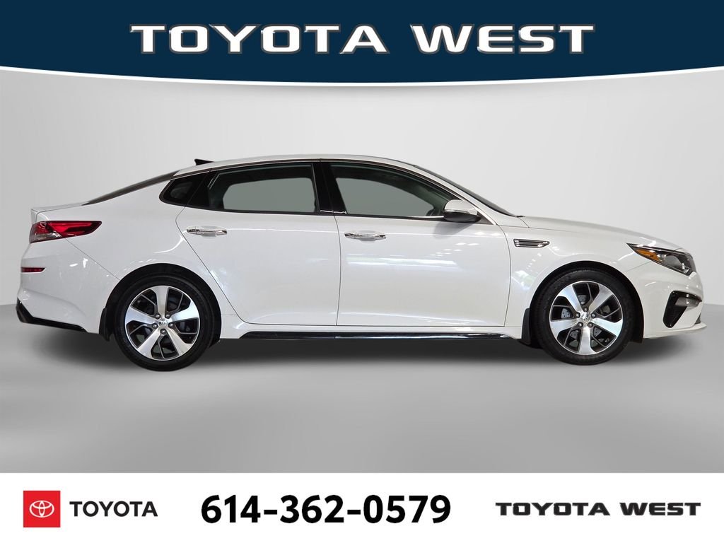 Used 2019 White Kia S image 4