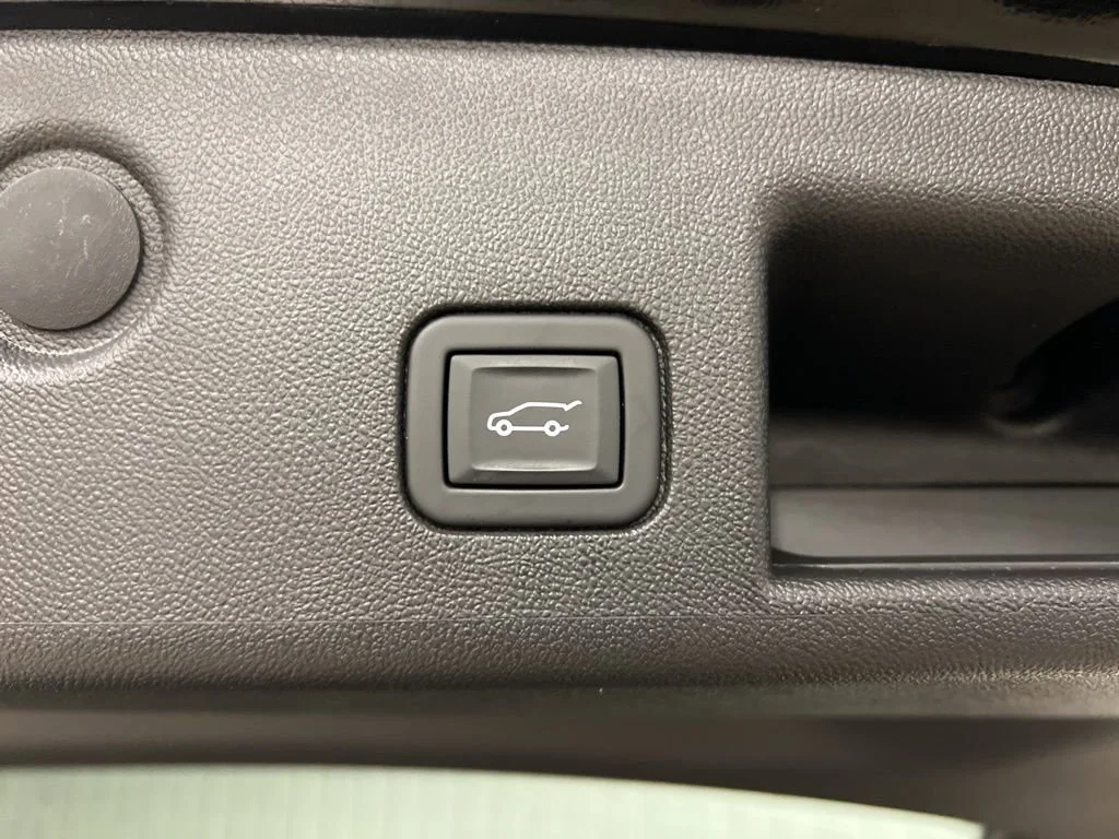 2023 Chevrolet Equinox LT - Photo 8