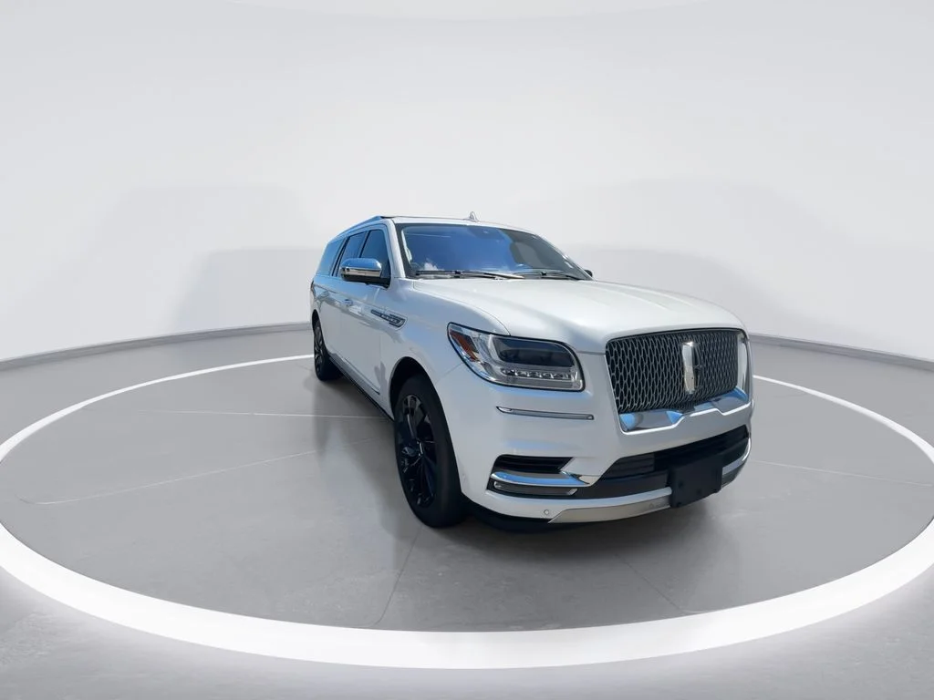 Used 2020 White Lincoln Black Label image 3
