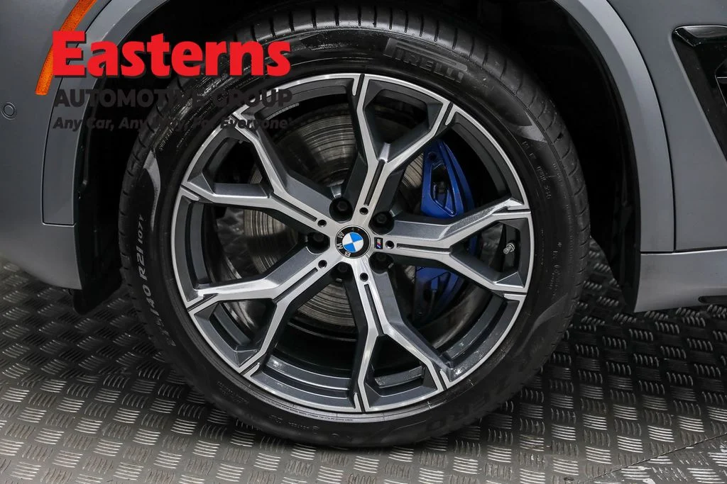 Used 2025 Gray BMW xDrive40i image 33