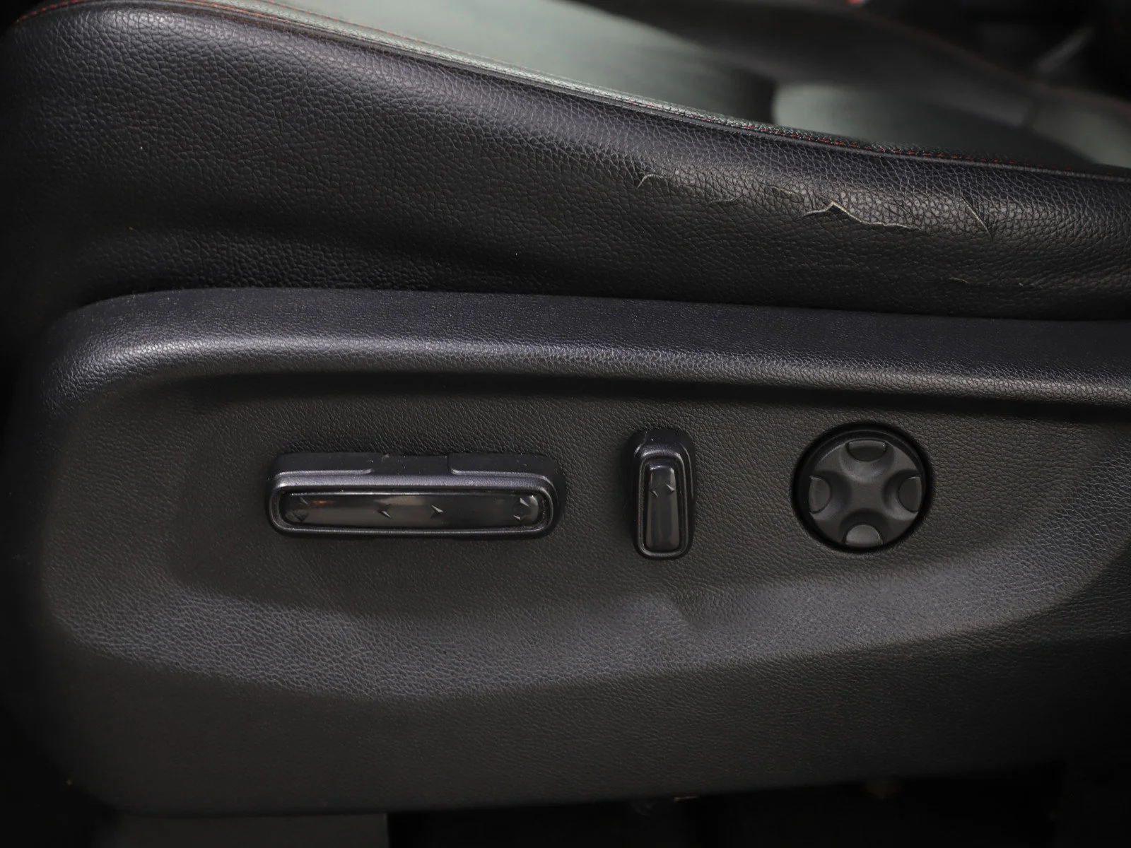 Used 2025 SONIC GRAY Honda Sport-L image 26