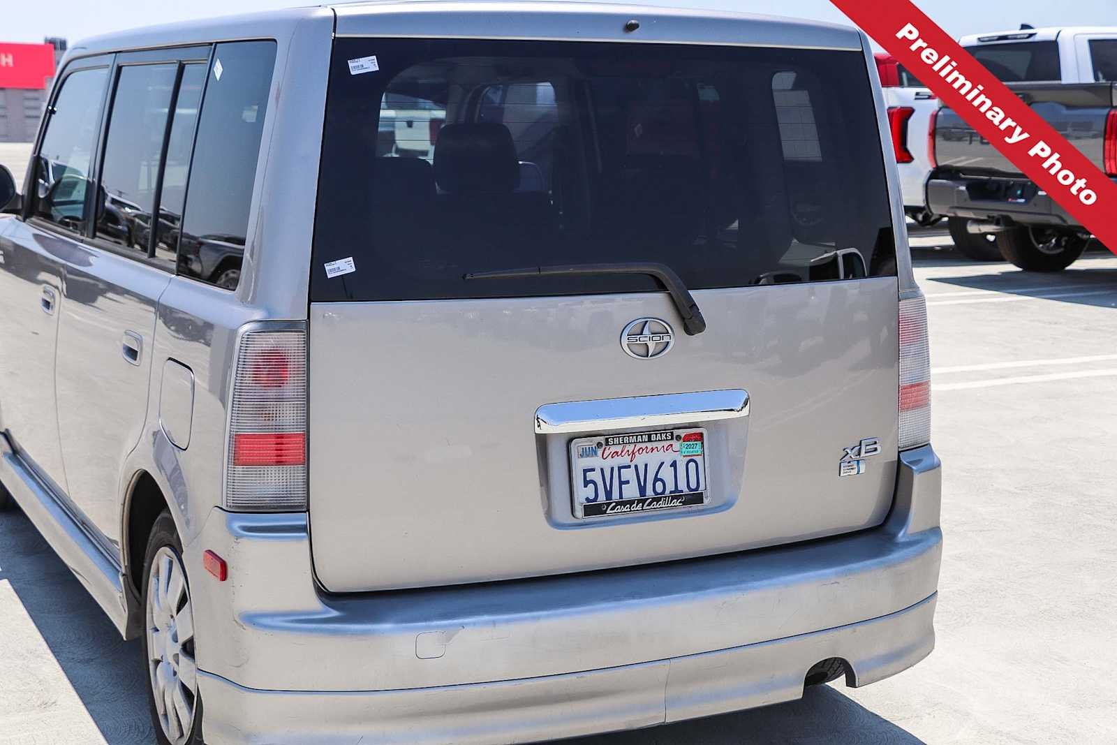 Used 2006 Thunder Cloud Metallic Scion  image 10