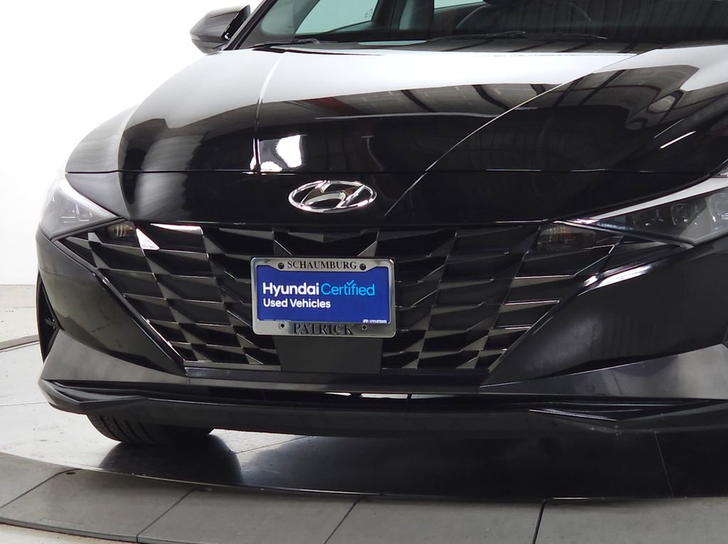 Certified Used 2023 Phantom Black Hyundai Limited image 3