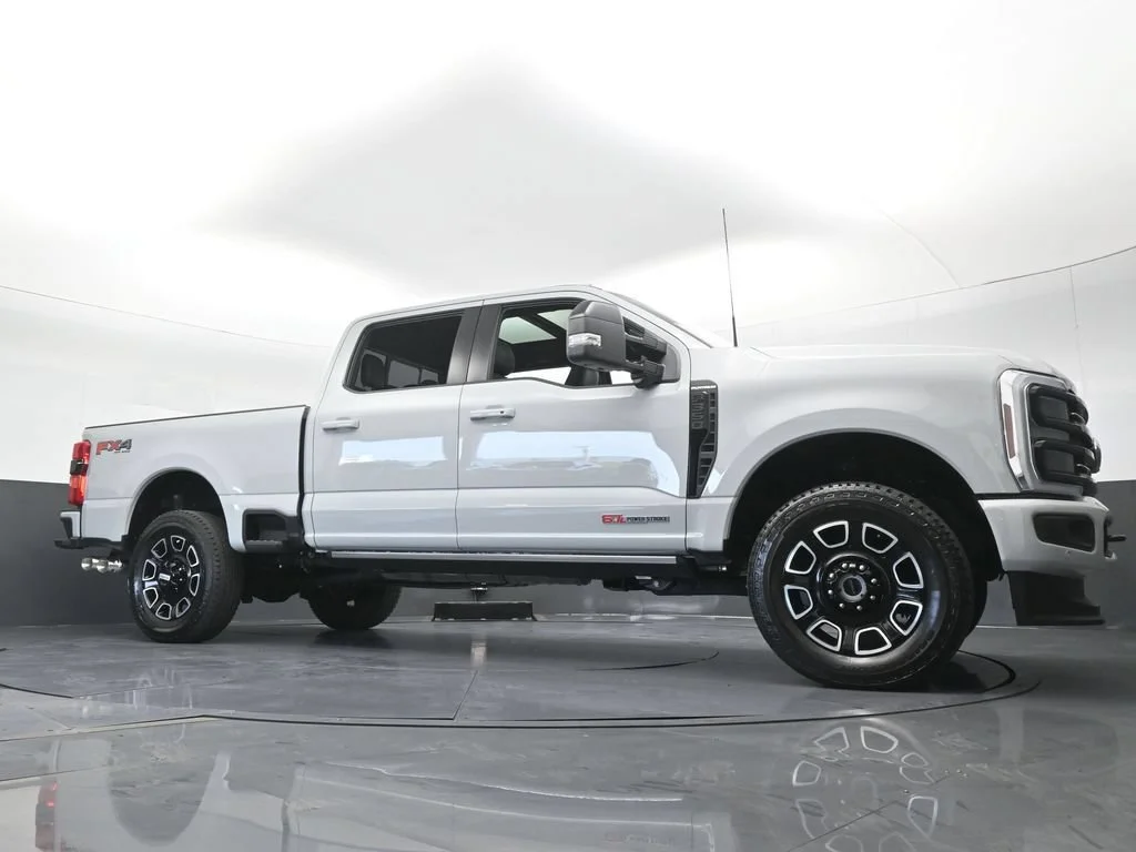 Used 2026 Gray Ford XL image 78