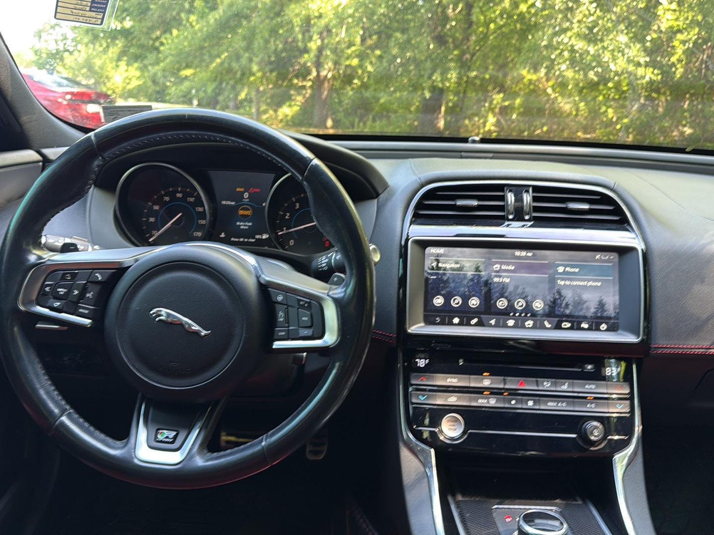 Used 2017 Ultimate Black Metallic Jaguar 35t R-Sport image 16