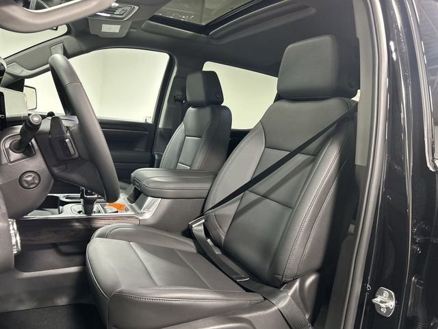 New 2026 Onyx Black GMC SLT image 11