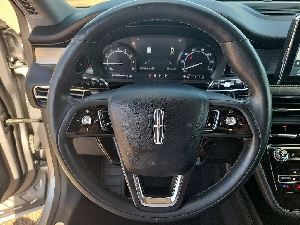 Used 2022 Silver Radiance Metallic Lincoln Standard image 20