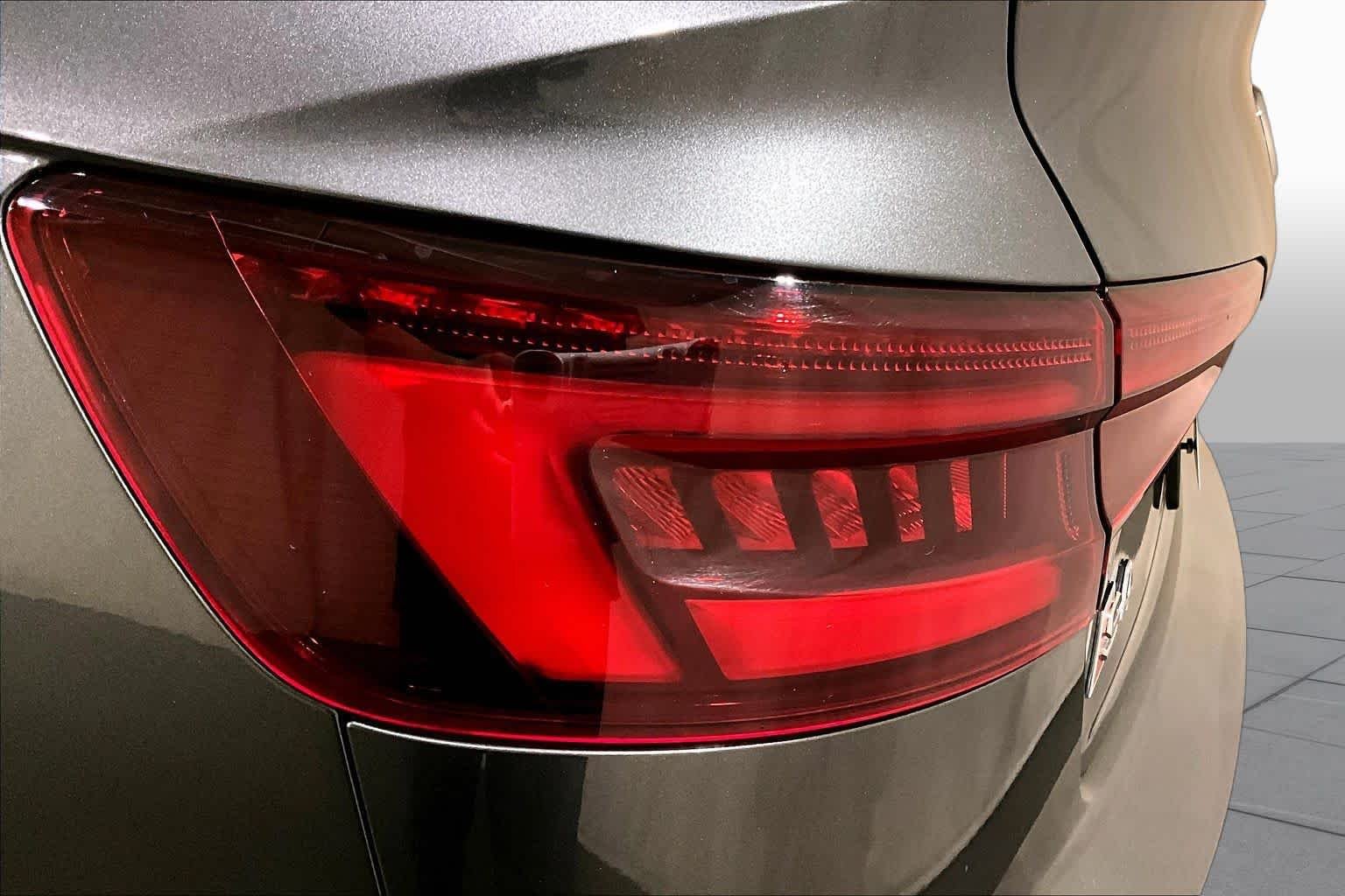 Used 2018 GRAY Audi Premium Plus image 27