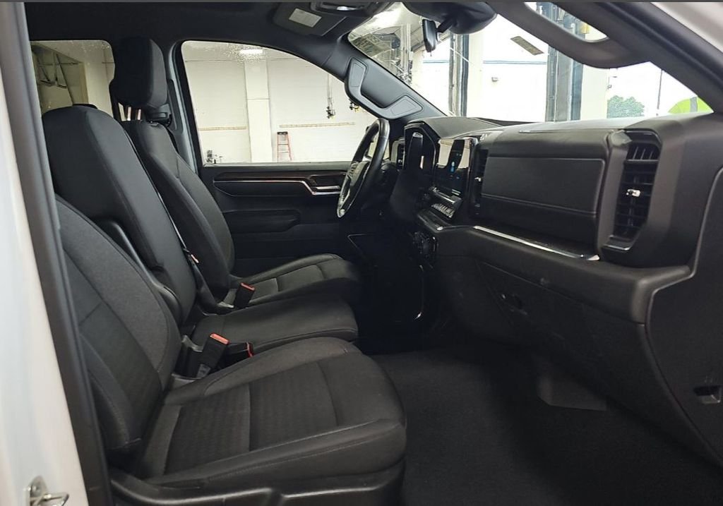 Used 2024 White Chevrolet LT image 6