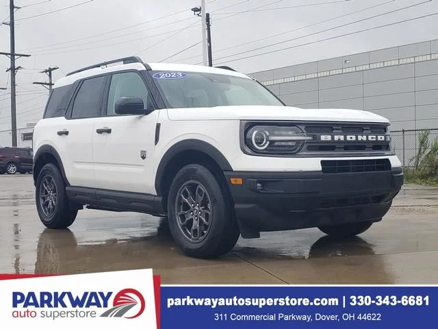 Used 2023 White Ford Big Bend image 1