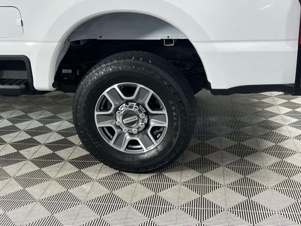 2024 Ford F-250 photo 4