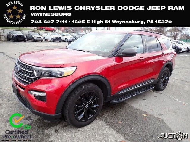 Used 2023 Red Ford XLT image 1
