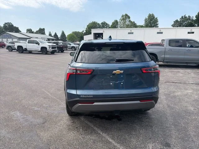 2026 Chevrolet Equinox LT - Photo 10
