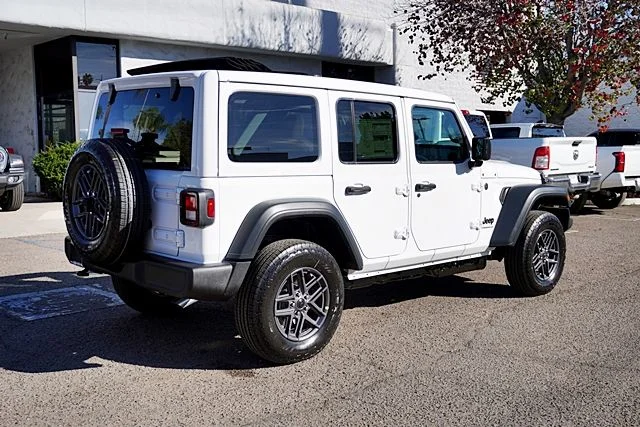 New 2026 Bright White Clear-Coat Exterior Paint Jeep Sport S image 9
