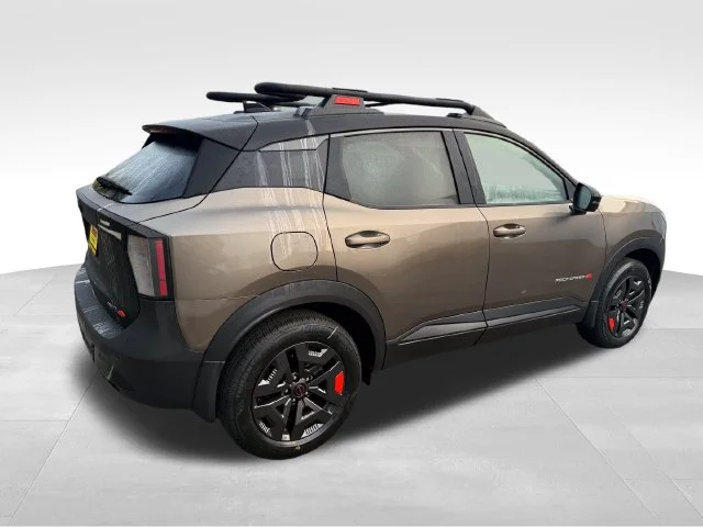 New 2027 Canyon Bronze Metallic/Super Black Nissan SV image 7