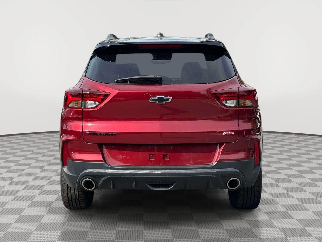 Used 2023 Crimson Metallic Chevrolet FWD RS image 6