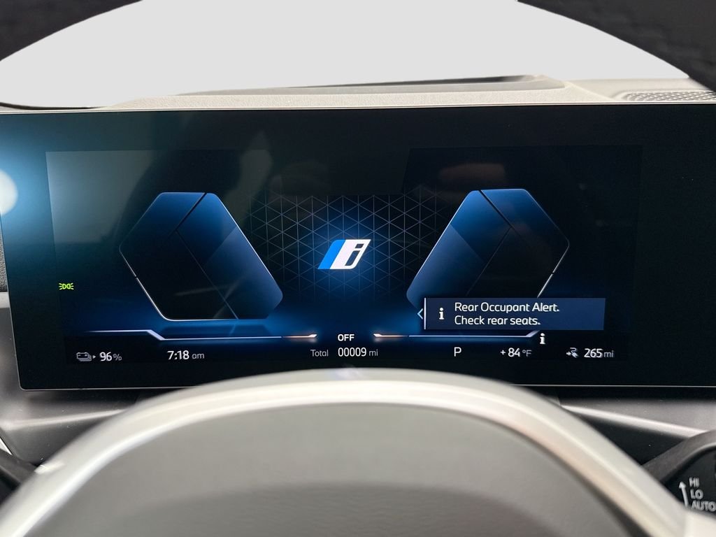 New 2026 Gray Metallic BMW xDrive40 image 33