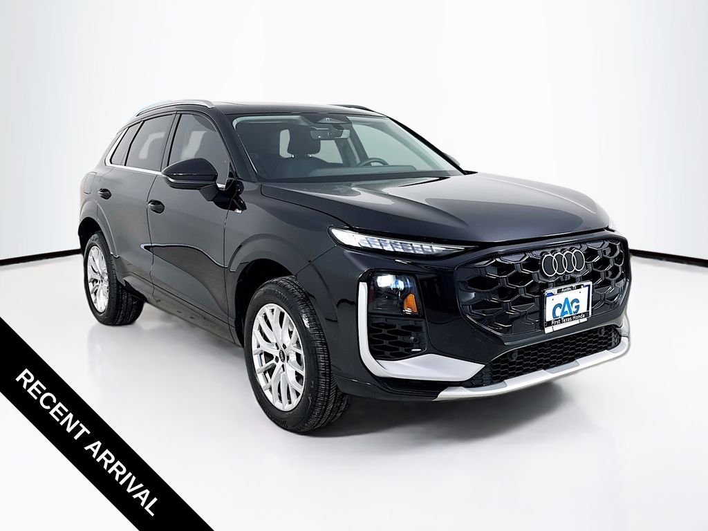 2026 Audi Q3 S line quattro's photo