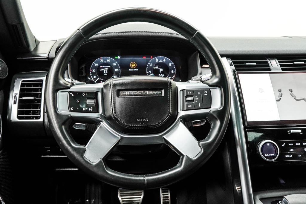 Used 2022 Black Land Rover HSE R-Dynamic image 24