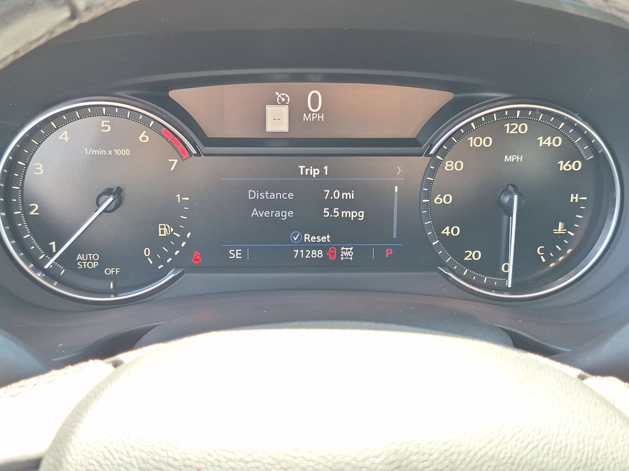 Used 2019 Crystal White Tricoat Cadillac AWD Premium Luxury image 18