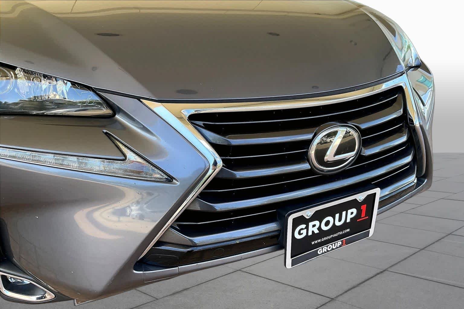 Used 2017 Nebula Gray Pearl Lexus  image 27
